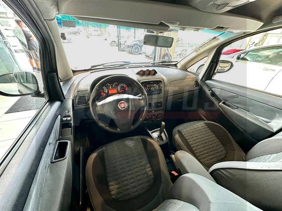 FIAT IDEA 1.8 MPI ADVENTURE 16V FLEX 4P AUTOMATIZADO FIAT IDEA 1.8 MPI ADVENTURE 16V FLEX 4P AUTOMATIZADO